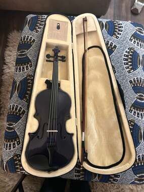 Cecilio Acoustic Violin - Student Purple Gloss  with metallic shimmer with  Case
